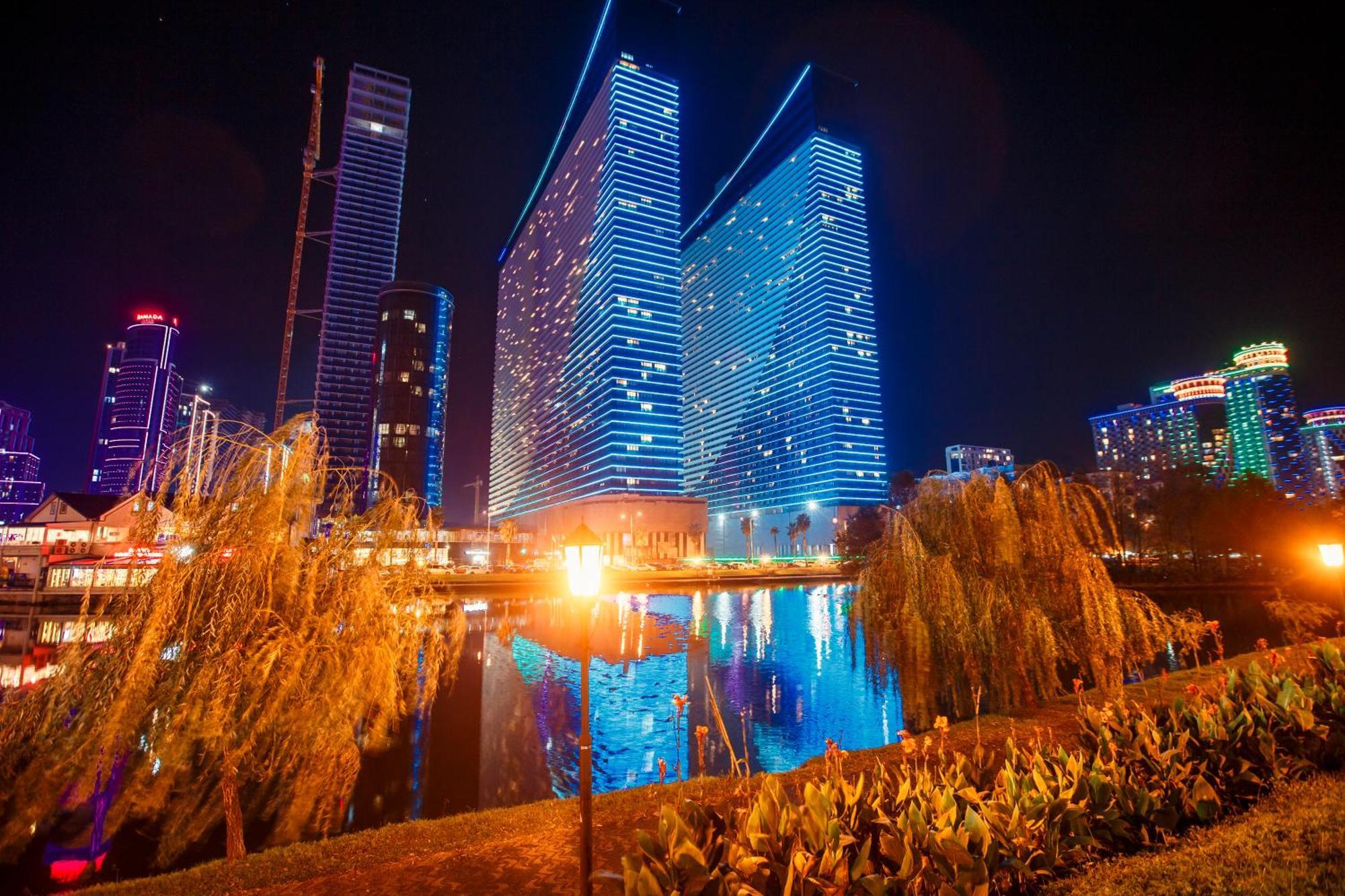 Panorama Batumi Beach Resort Exterior foto