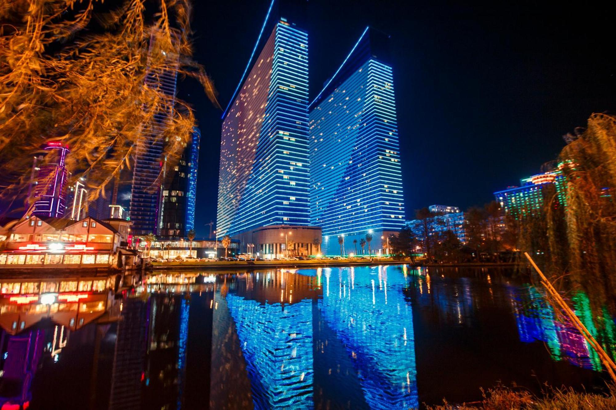 Panorama Batumi Beach Resort Exterior foto